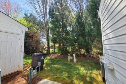 2660-Halle-Ann-Cir-Winston-Salem-NC-27103-9