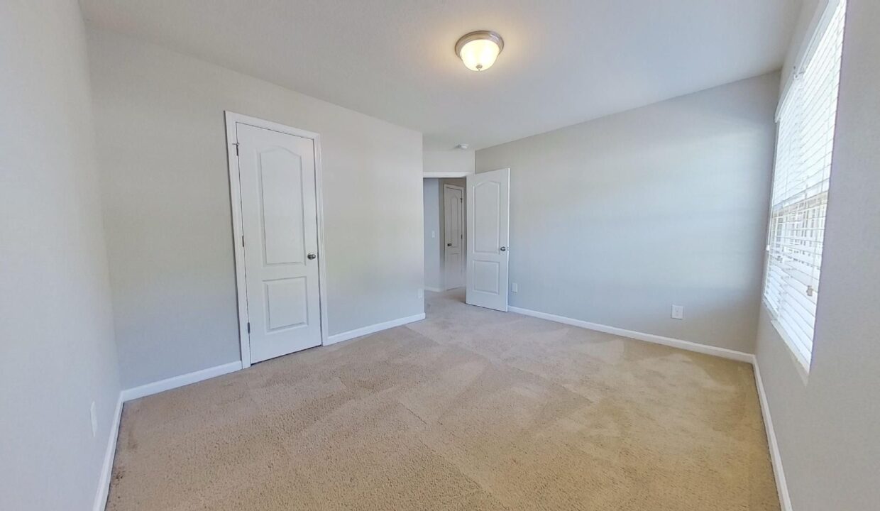 2736-Yurman-Rd-Charlotte-NC-28214-10