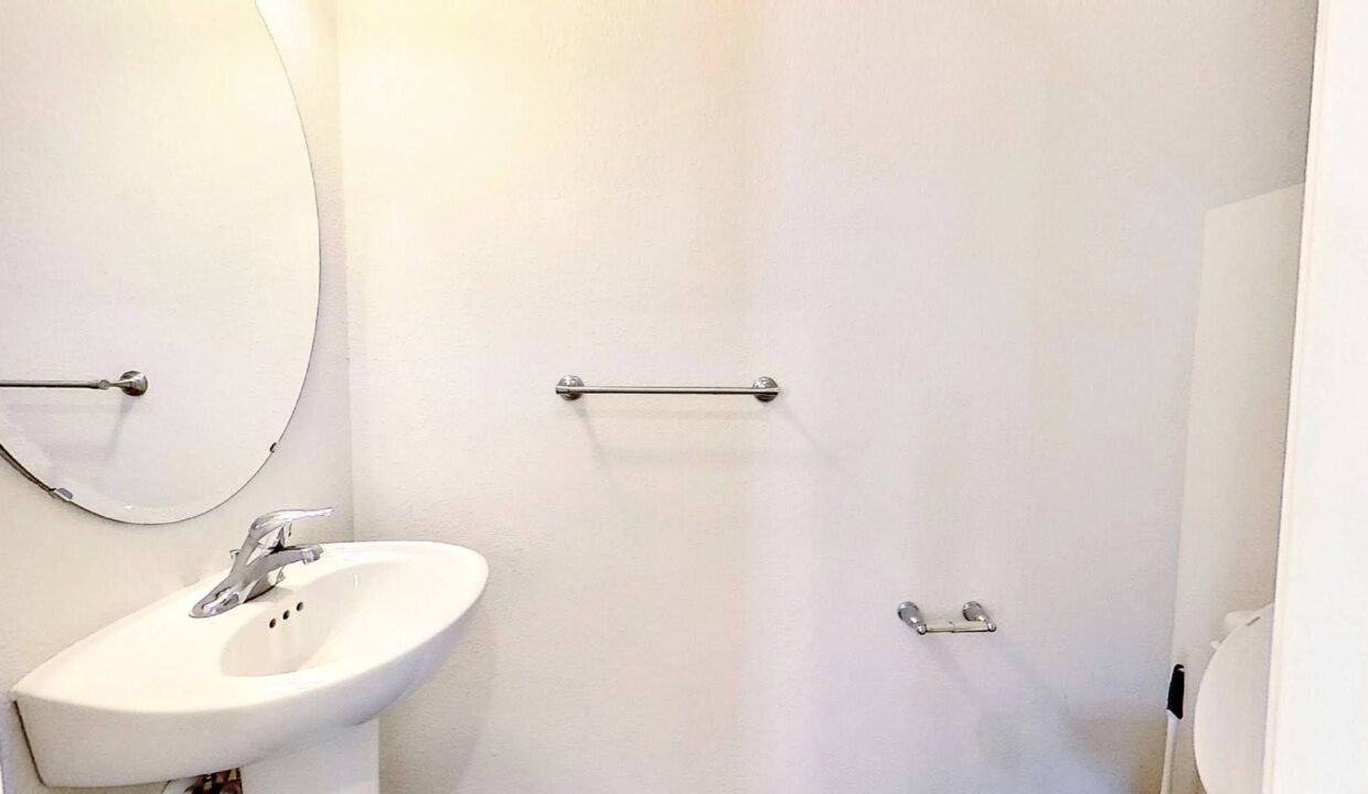 2736-Yurman-Rd-Charlotte-NC-28214-13