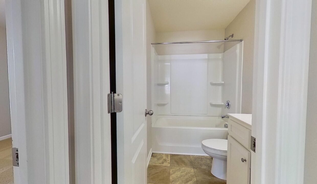 2736-Yurman-Rd-Charlotte-NC-28214-14