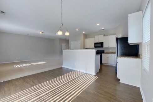 2736-Yurman-Rd-Charlotte-NC-28214-7