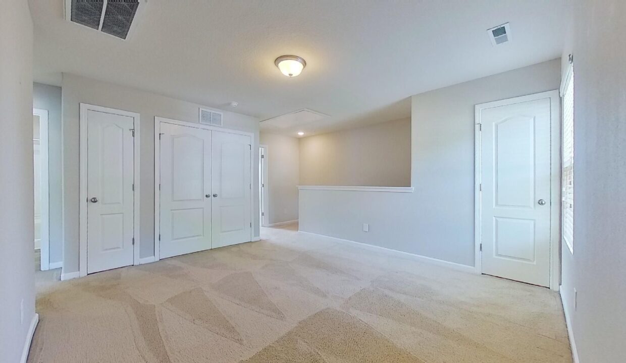 2736-Yurman-Rd-Charlotte-NC-28214-8