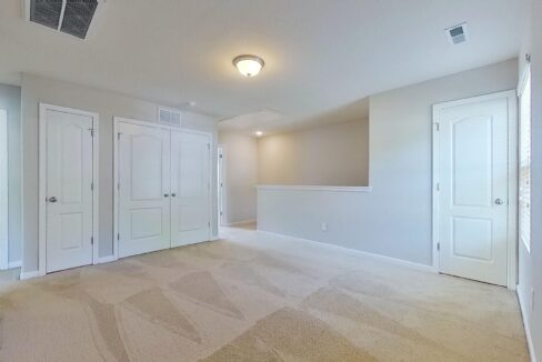 2736-Yurman-Rd-Charlotte-NC-28214-8