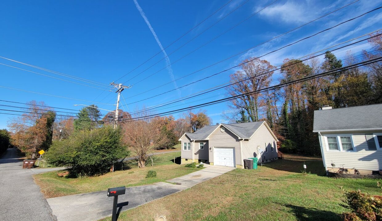 312-Lindale-Dr-High-Point-NC-27265-16
