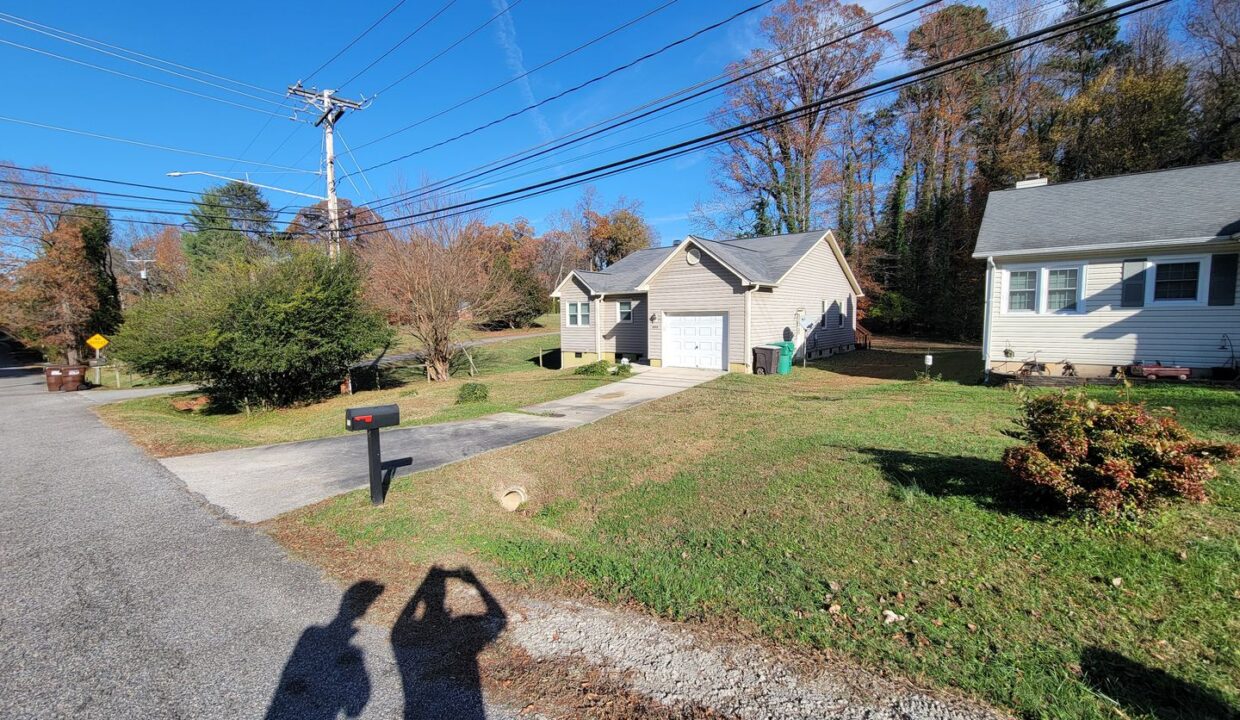312-Lindale-Dr-High-Point-NC-27265-23