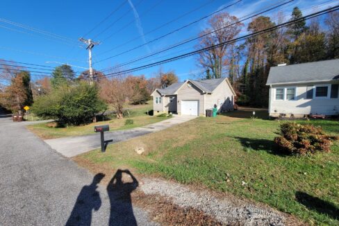 312-Lindale-Dr-High-Point-NC-27265-23