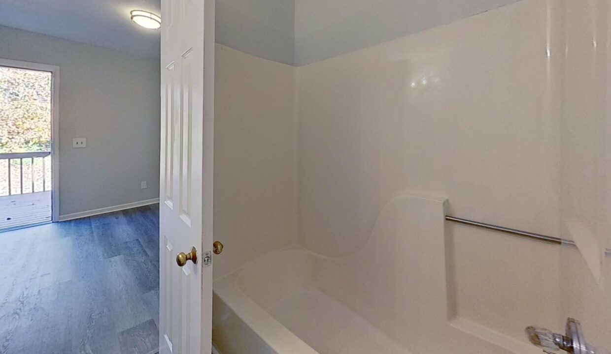 312-Lindale-Dr-High-Point-NC-27265-25