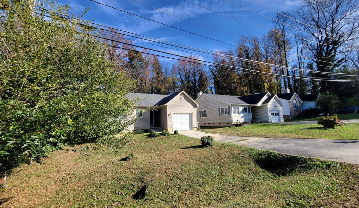 312-Lindale-Dr-High-Point-NC-27265-4