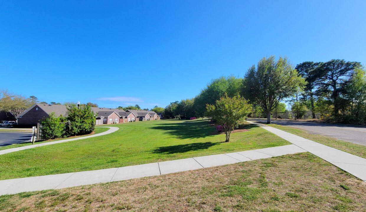 325-Hibiscus-Way-Wilmington-NC-28412-24