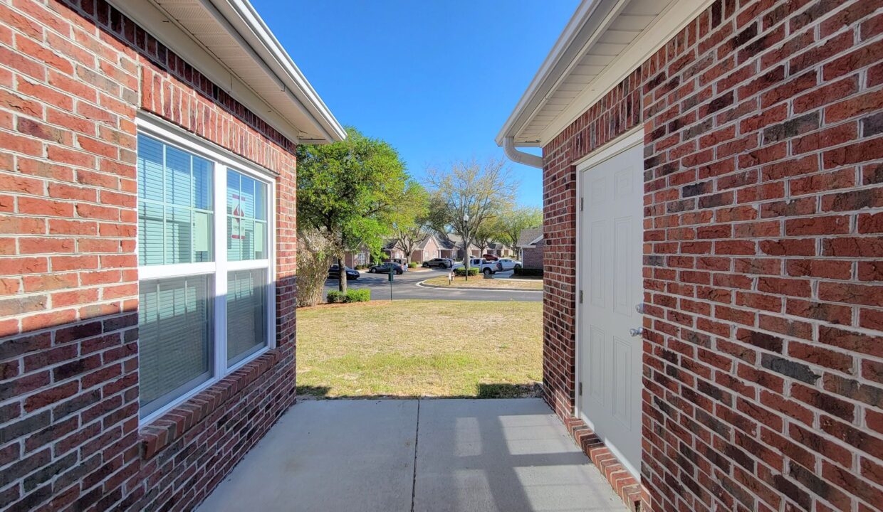 325-Hibiscus-Way-Wilmington-NC-28412-35