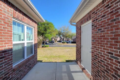 325-Hibiscus-Way-Wilmington-NC-28412-35