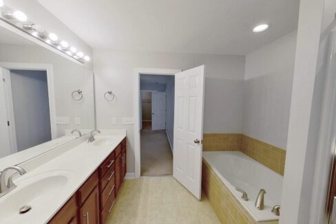 3818-Cumberland-Pond-Rd-Raleigh-NC-27606-4