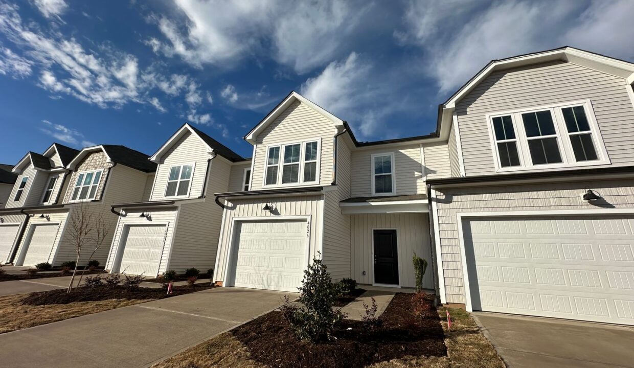 4026-Beckton-Tr-Jamestown-NC-27282-24