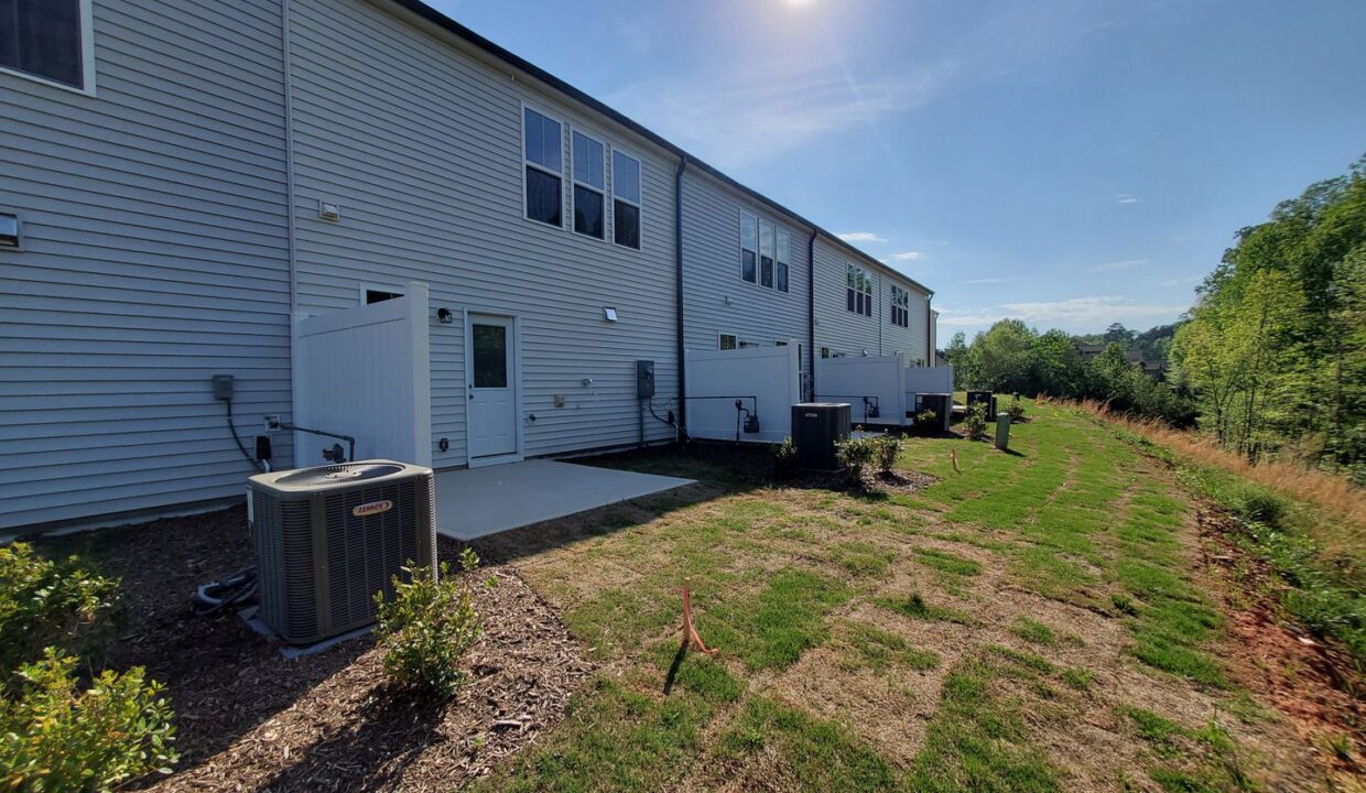 4026-Beckton-Tr-Jamestown-NC-27282-26