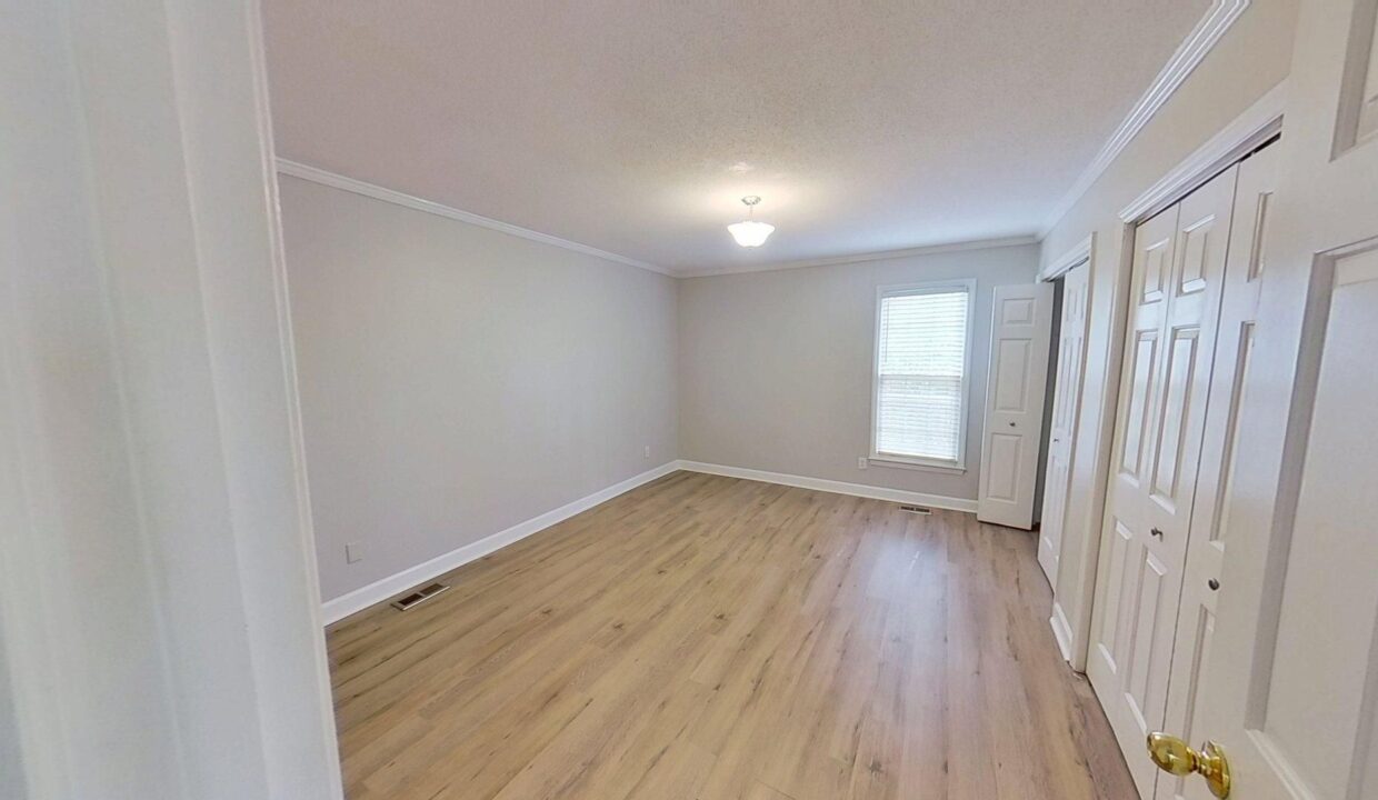 4530-Hamptonshire-Dr-Raleigh-NC-27613-16