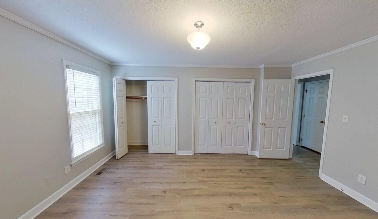 4530-Hamptonshire-Dr-Raleigh-NC-27613-19