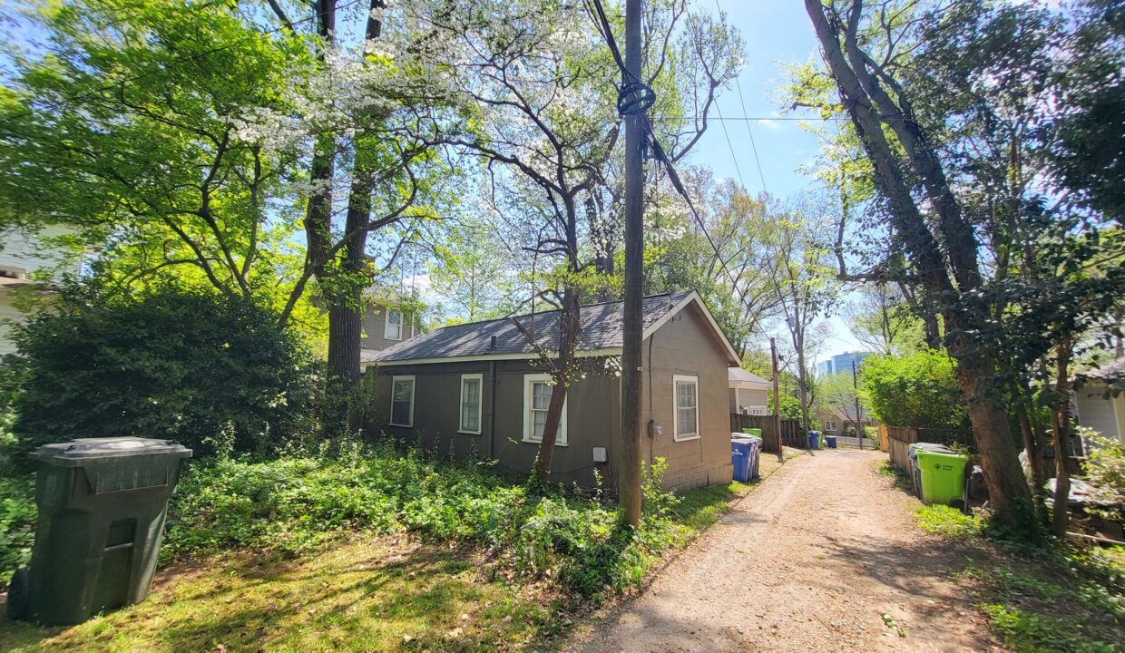 512.5-S-Boylan-Ave-Raleigh-NC-27603-13