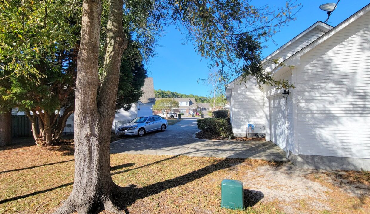 7717-Trap-Way-Wilmington-NC-28412-40