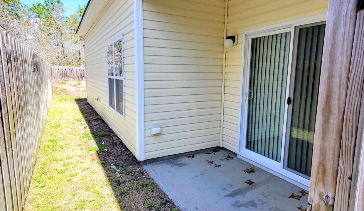 813-Isle-of-Palms-Way-Wilmington-NC-28412-11