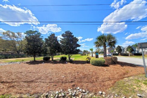 813-Isle-of-Palms-Way-Wilmington-NC-28412-23