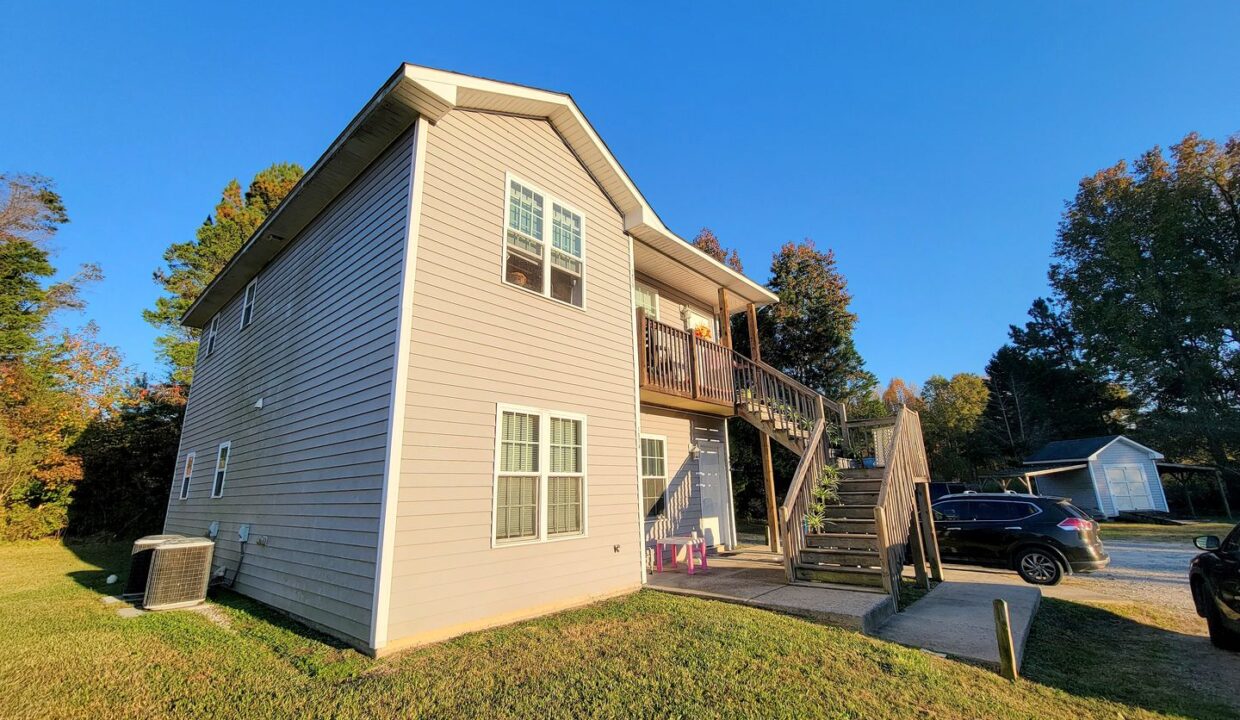 1076-Norris-Rd-Clayton-NC-27520-12
