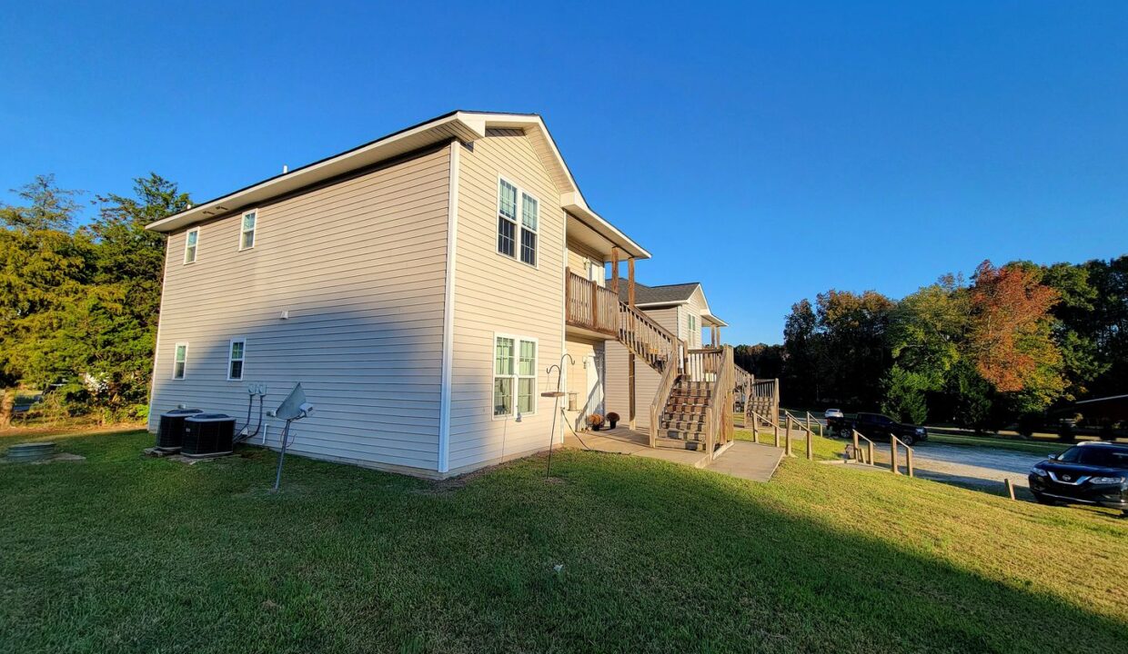 1076-Norris-Rd-Clayton-NC-27520-20