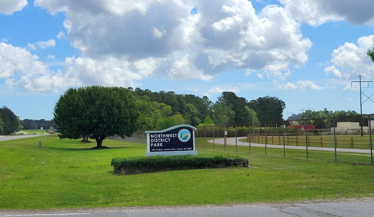 1347-Parkland-Way-Leland-NC-28451-36