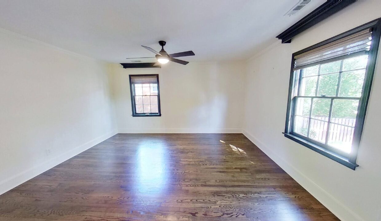 1704-Dearmon-Dr-Charlotte-NC-28205-10