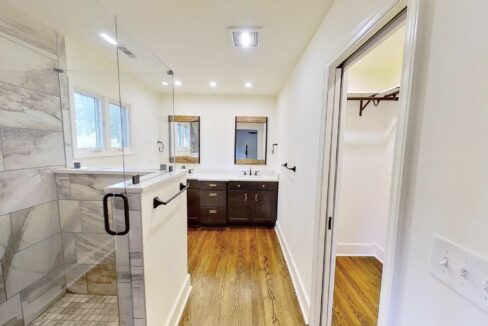 1704-Dearmon-Dr-Charlotte-NC-28205-11