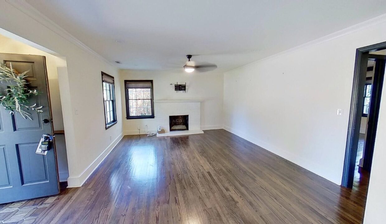 1704-Dearmon-Dr-Charlotte-NC-28205-13
