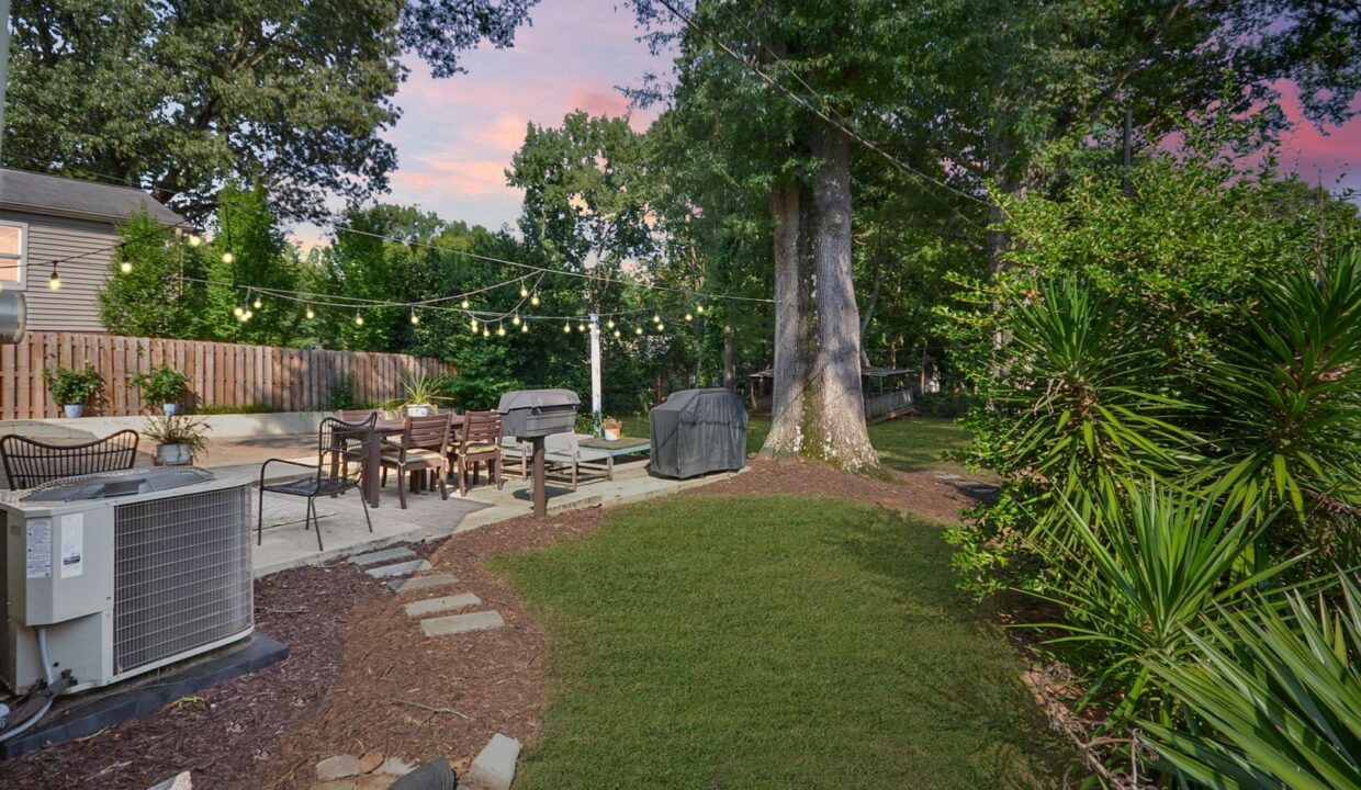 1704-Dearmon-Dr-Charlotte-NC-28205-5