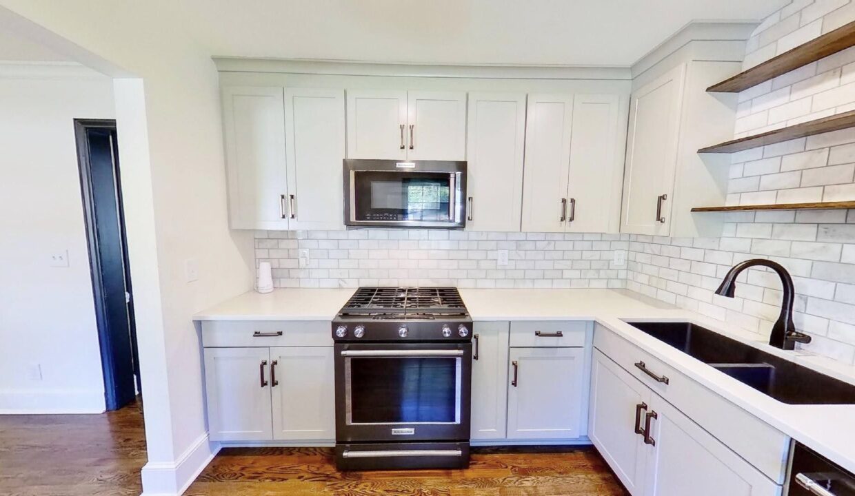 1704-Dearmon-Dr-Charlotte-NC-28205-6