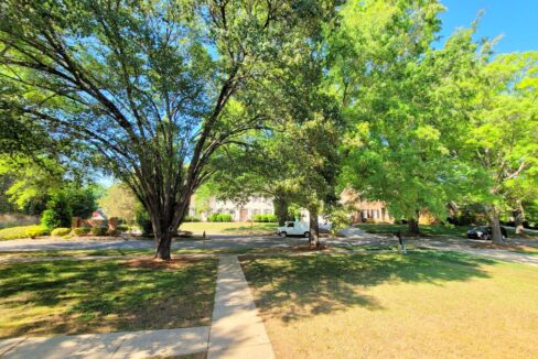 2400-Tweedmore-Ct-High-Point-NC-27265-10