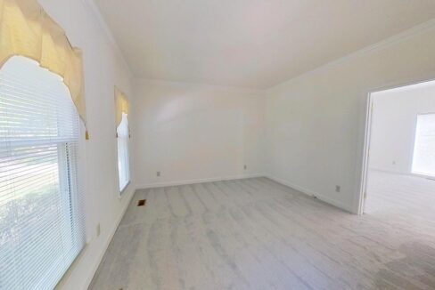 2400-Tweedmore-Ct-High-Point-NC-27265-13