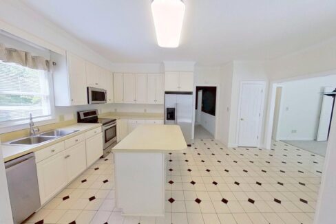 2400-Tweedmore-Ct-High-Point-NC-27265-14