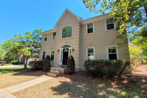 2400-Tweedmore-Ct-High-Point-NC-27265-17
