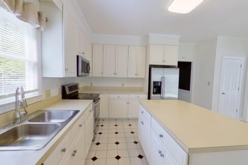 2400-Tweedmore-Ct-High-Point-NC-27265-22