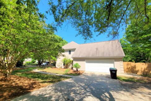 2400-Tweedmore-Ct-High-Point-NC-27265-25
