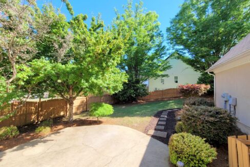 2400-Tweedmore-Ct-High-Point-NC-27265-27