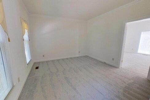 2400-Tweedmore-Ct-High-Point-NC-27265-38