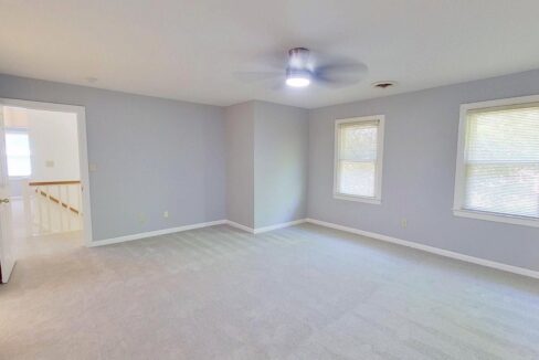 2400-Tweedmore-Ct-High-Point-NC-27265-44