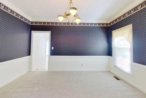 2400-Tweedmore-Ct-High-Point-NC-27265-5