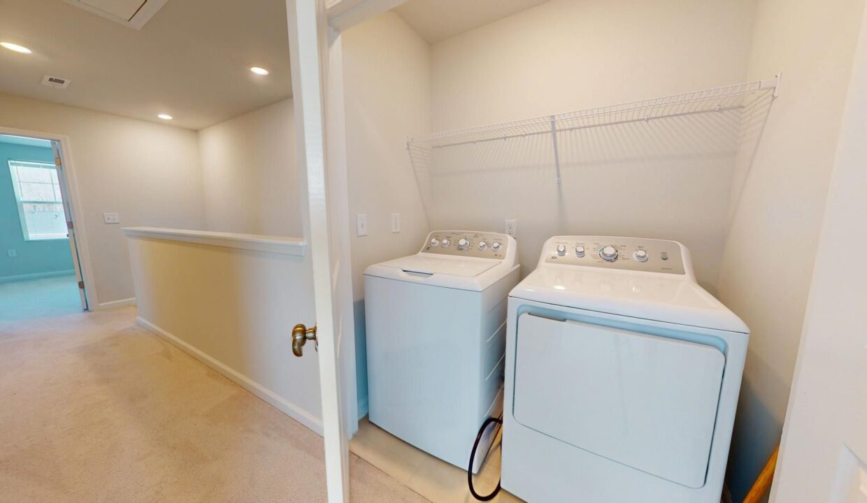 2443-Chert-Ln-Raleigh-NC-27610-45