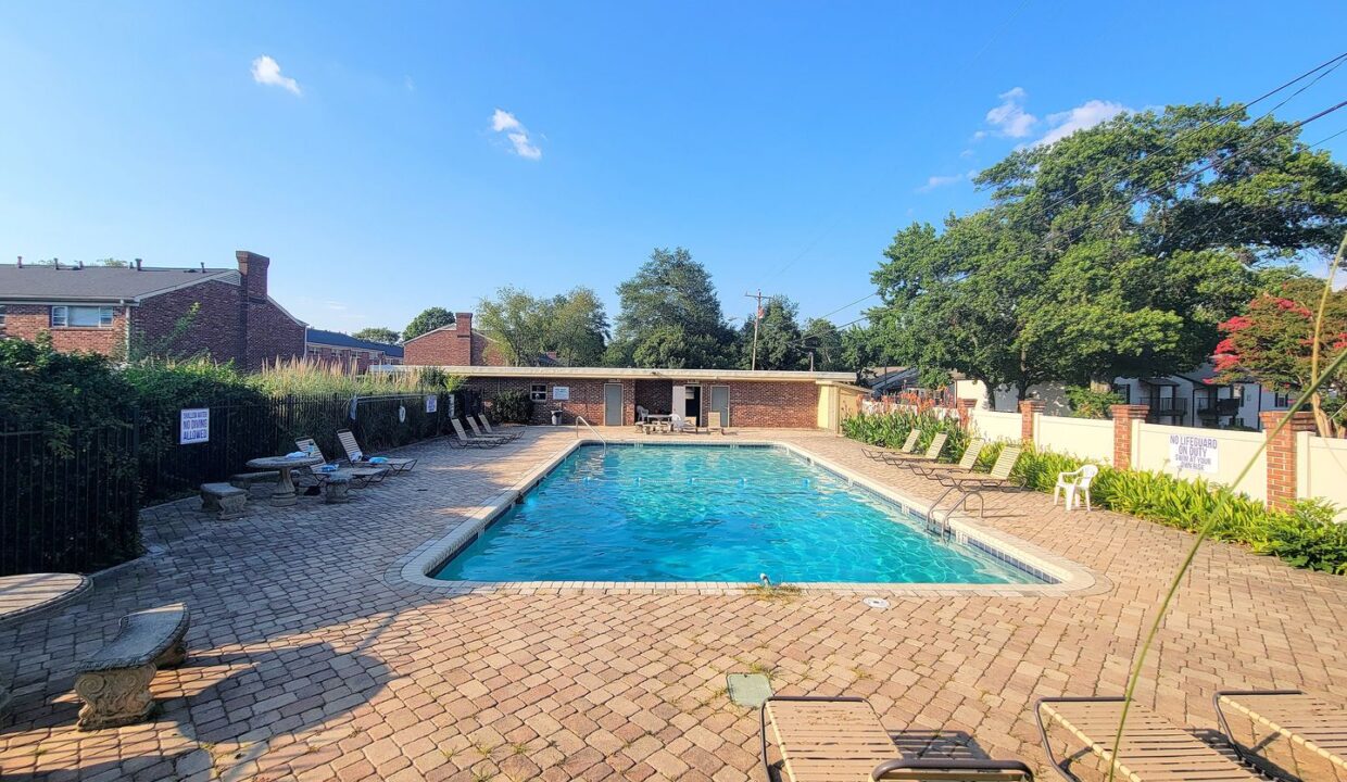2530-E-North-St-14G-Greenville-SC-29615-14