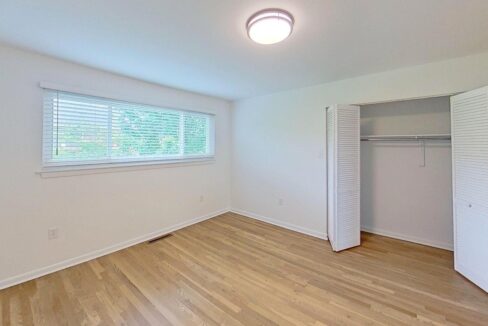 2530-E-North-St-14G-Greenville-SC-29615-27