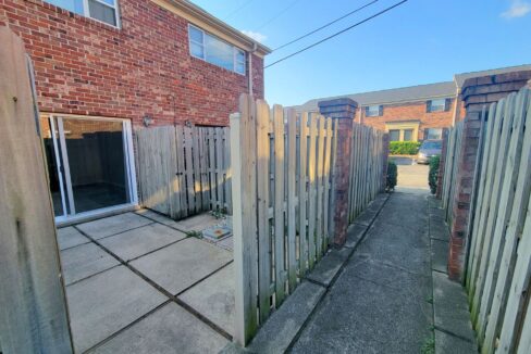 2530-E-North-St-14G-Greenville-SC-29615-28