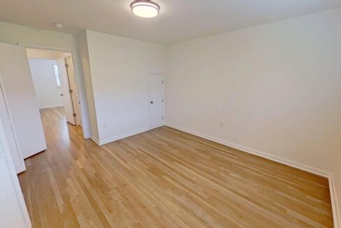 2530-E-North-St-14G-Greenville-SC-29615-7