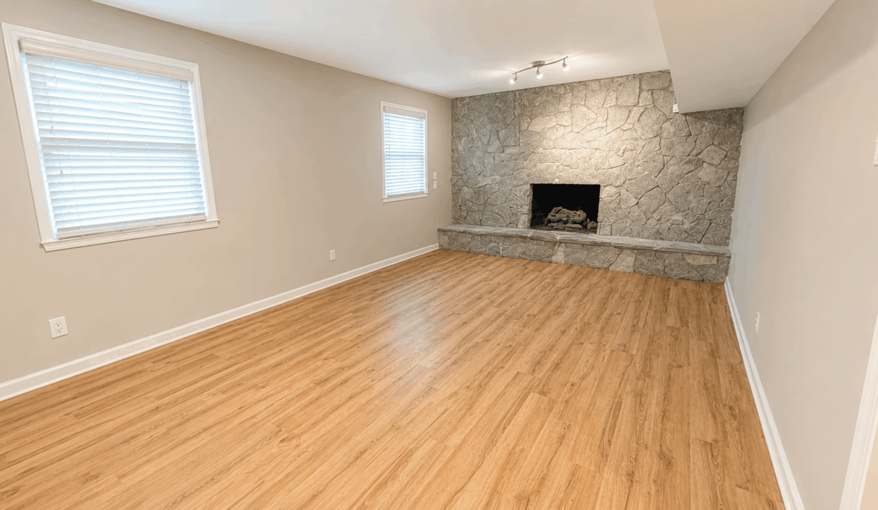 3331-Donovan-Pl-Charlotte-NC-28215-10