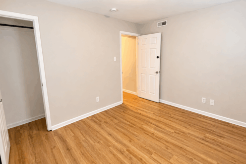 3331-Donovan-Pl-Charlotte-NC-28215-11