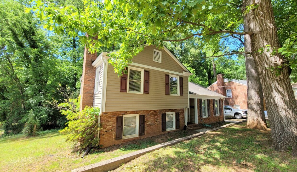 3331-Donovan-Pl-Charlotte-NC-28215-15
